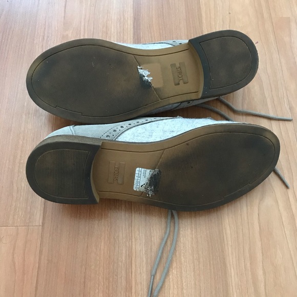 TOMS Brogue Desert Taupe Suede/Wool Kiltie Oxford - Picture 8 of 8